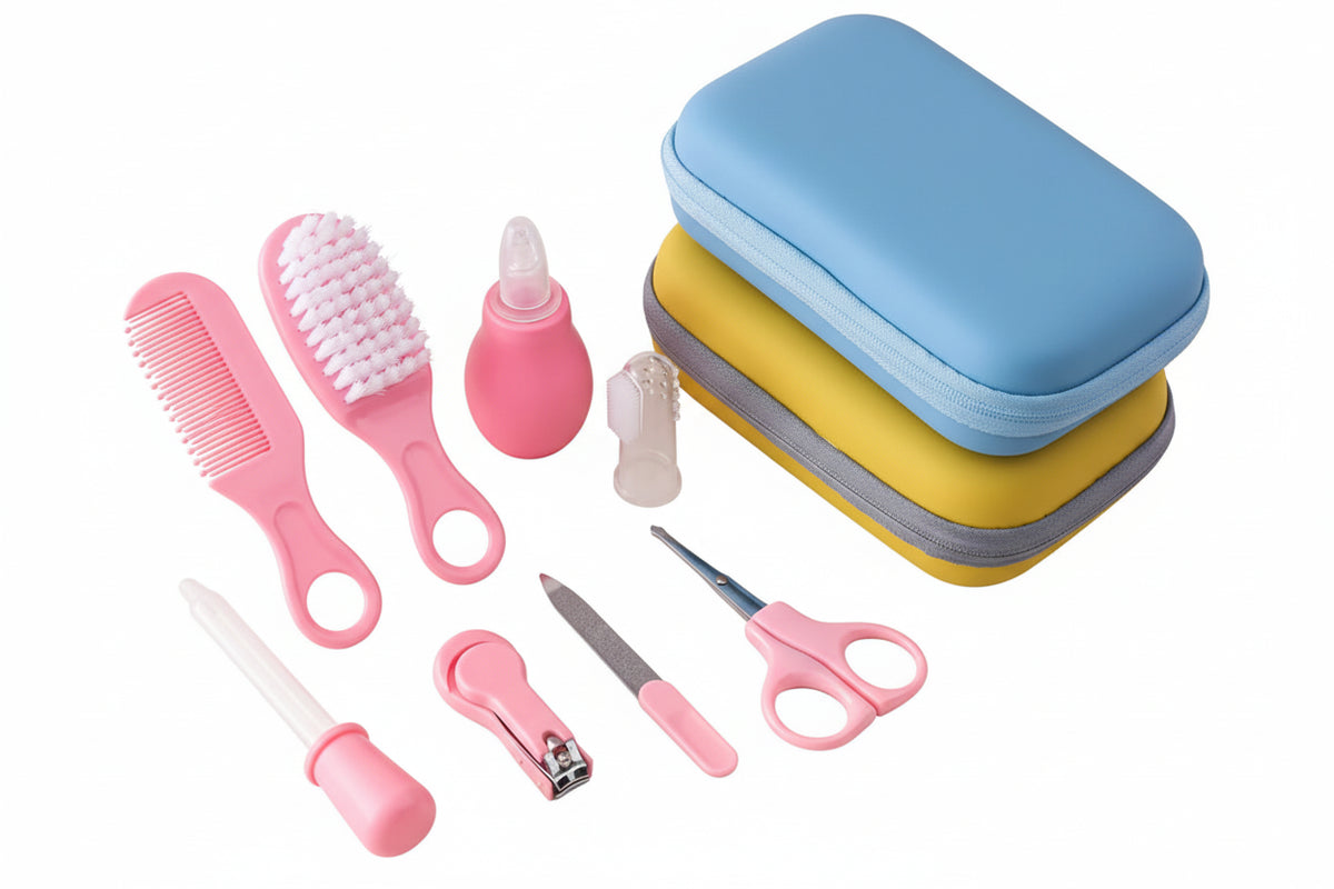 Kit soin bébé 8 pièces – coupe-ongles et mouche-bébé