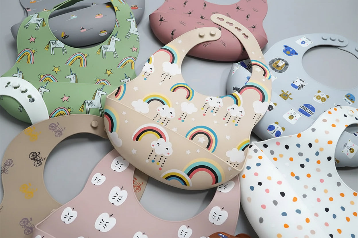 Bavoir bébé imperméable et ajustable