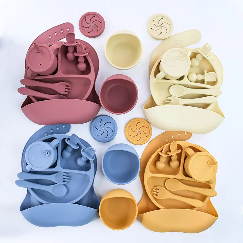 Set repas bébé en silicone – pratique et sûr
