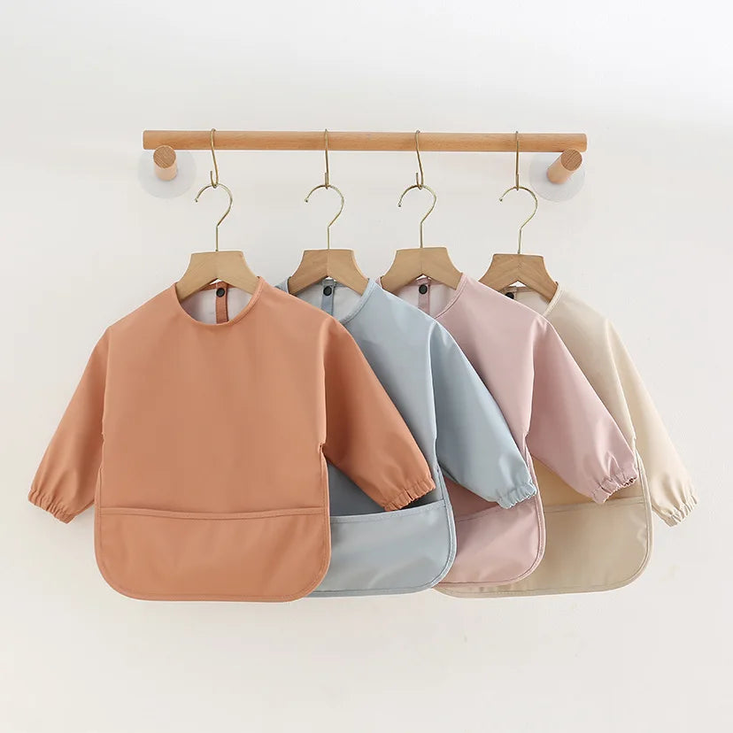 Bavette longues manches avec poche – anti-taches
